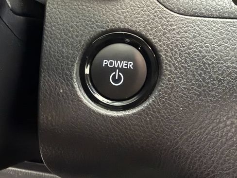 Used 2026 Toyota Camry SE w/ Convenience Package FWD image 15