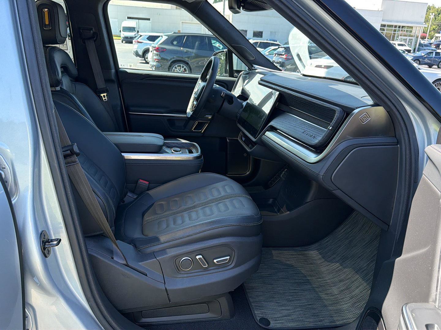 Used 2024 Rivian R1S Adventure Quad AWD/4WD image 15