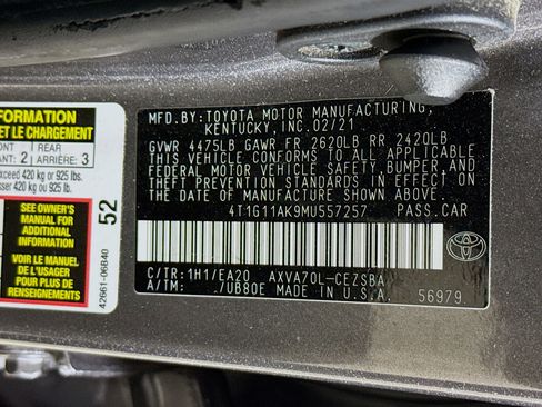 Used 2021 Toyota Camry SE image 35