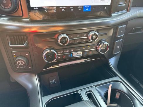 Used 2024 Ford F150 Lariat AWD/4WD image 16