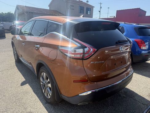Used 2016 Nissan Murano S w/ Navigation Package image 3