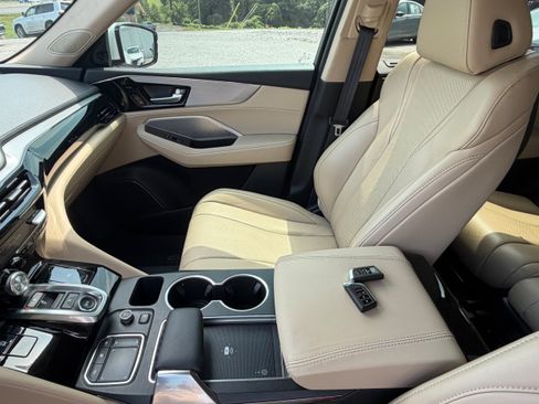 Used 2022 Acura MDX SH-AWD w/ Technology Package image 10