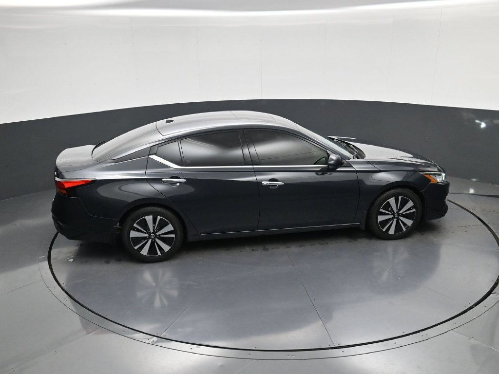Used 2020 Nissan Altima 2.5 SL FWD image 34