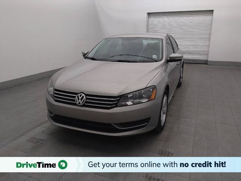 Used 2014 Volkswagen Passat 1.8T S FWD image 1