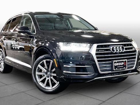 Used 2019 Audi Q7 3.0T Premium Plus w/ Premium Plus Package AWD/4WD image 3