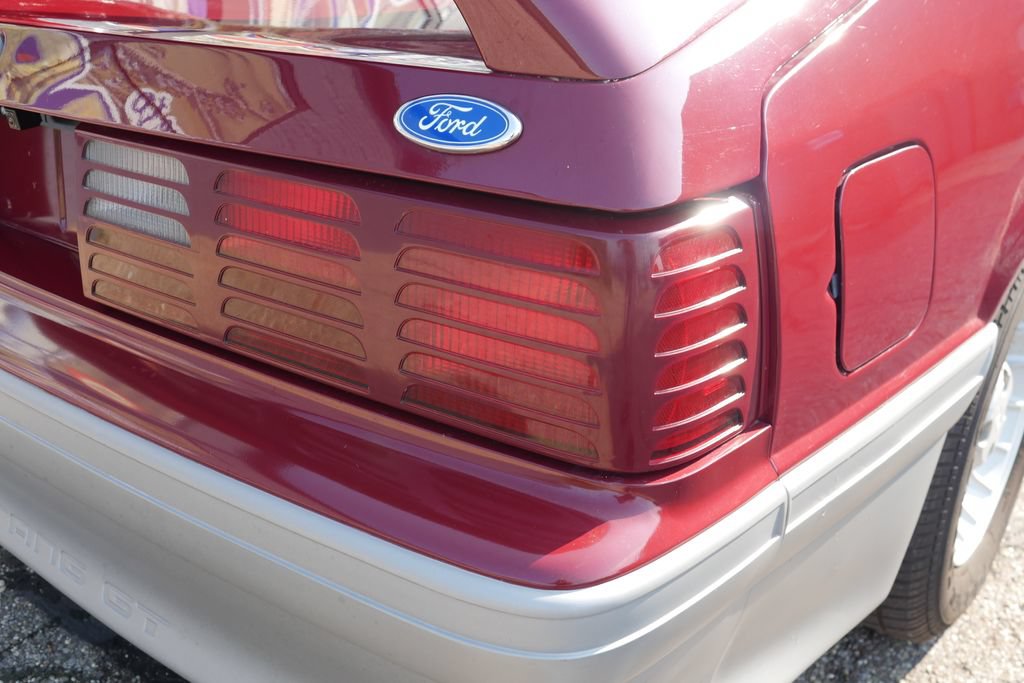 Used 1989 Ford Mustang GT RWD image 27