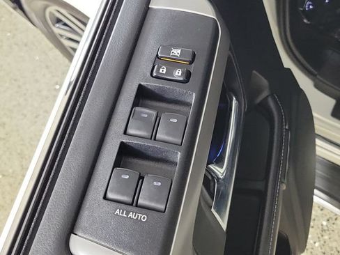 Used 2019 Toyota 4Runner Limited RWD image 23