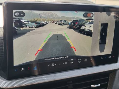 Used 2025 Ford Explorer ST image 23