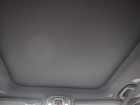 New 2025 Jeep Grand Cherokee L Limited image 7