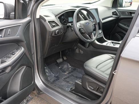 Used 2024 Ford Edge SEL w/ Convenience Package AWD/4WD image 17