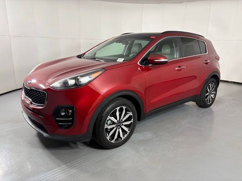 Used 2019 Kia Sportage EX w/ EX Technology Package FWD image 4