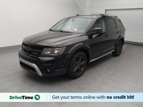 Used 2020 Dodge Journey Crossroad FWD image 1