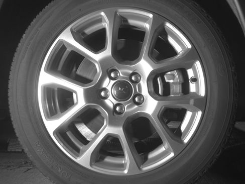 Used 2025 Jeep Compass Limited image 13