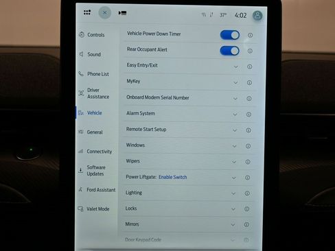 Used 2022 Ford Mustang Mach-E Premium image 31