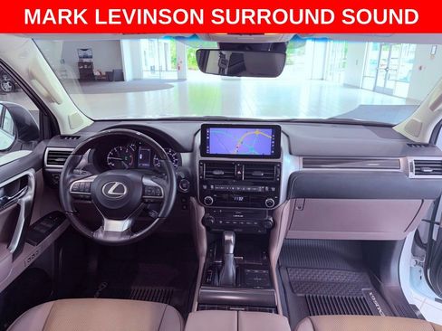 Certified 2022 Lexus GX 460 Premium AWD/4WD image 13