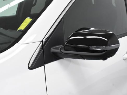 New 2026 Chevrolet Traverse LT w/ Driver Confidence Package image 10