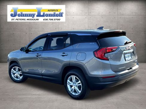 Used 2018 GMC Terrain SLE image 3