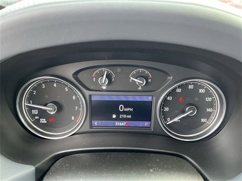 Certified 2023 Buick Enclave Essence image 10