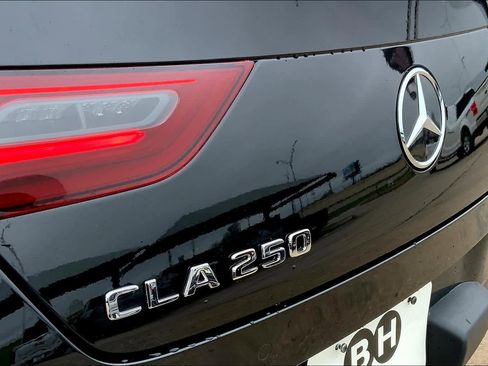 Used 2025 Mercedes-Benz CLA 250 image 28