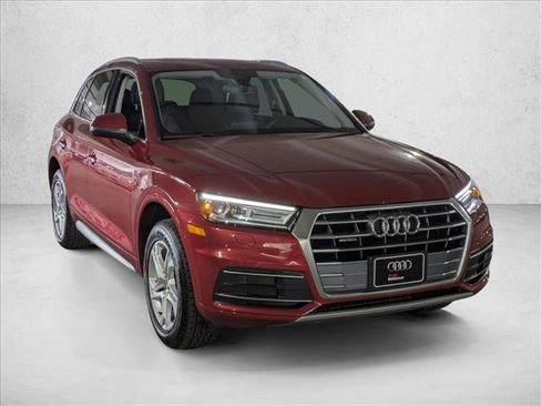 Used 2019 Audi Q5 2.0T Premium w/ Convenience Package image 3