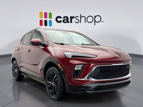 Used 2025 Buick Encore GX Sport Touring w/ Comfort Package image 7