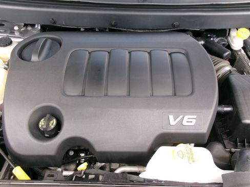 Used 2018 Dodge Journey SXT w/ Safe & Sound Group FWD image 47