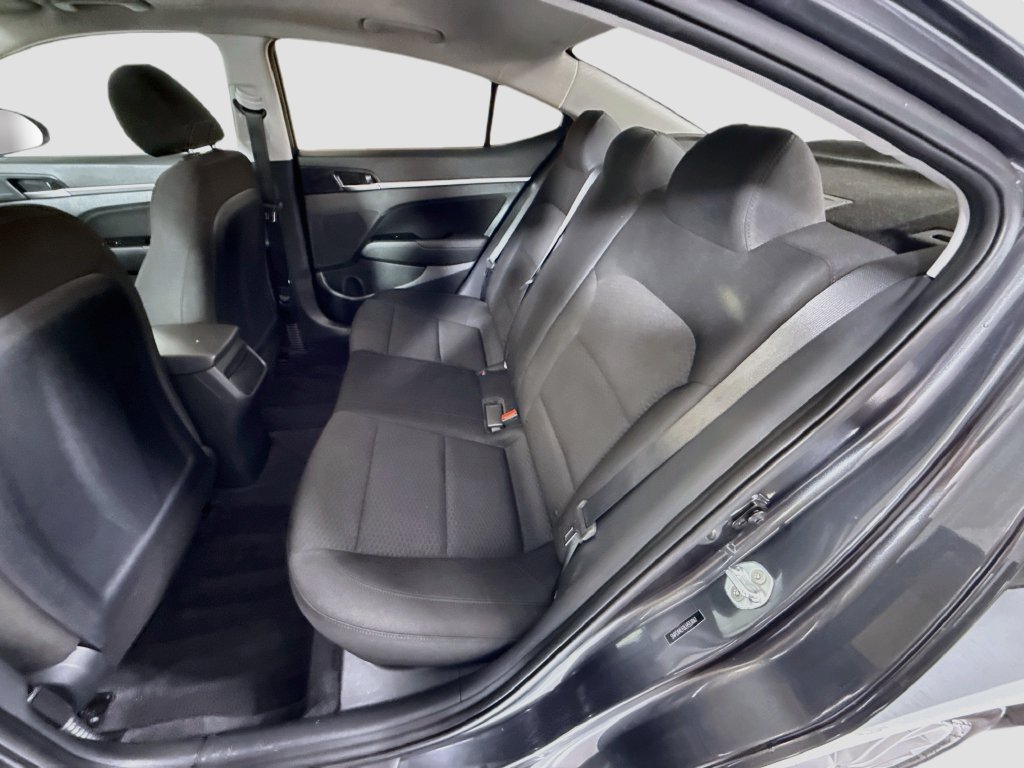 Used 2020 Hyundai Elantra Value Edition w/ Cargo Package (C1) FWD image 21
