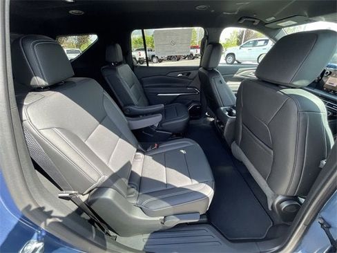 New 2025 Chevrolet Traverse LT w/ Enhanced Driving Package image 28