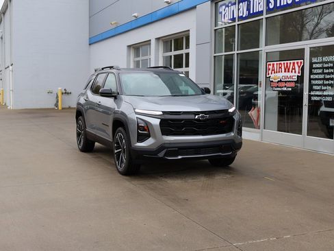 New 2026 Chevrolet Equinox RS w/ Convenience Package III image 2