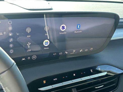 New 2026 Buick Enclave Preferred w/ Power Package image 12