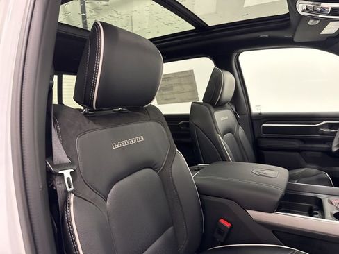 New 2026 RAM 1500 Laramie w/ Laramie Preferred Package AWD/4WD image 13