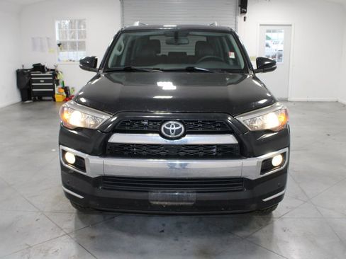 Used 2018 Toyota 4Runner Limited image 3