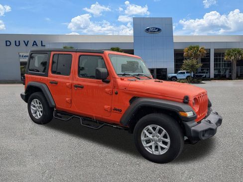 Used 2023 Jeep Wrangler Unlimited Sport AWD/4WD image 2