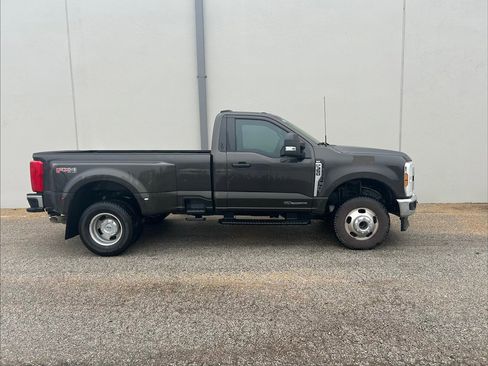 Used 2024 Ford F350 XLT image 13