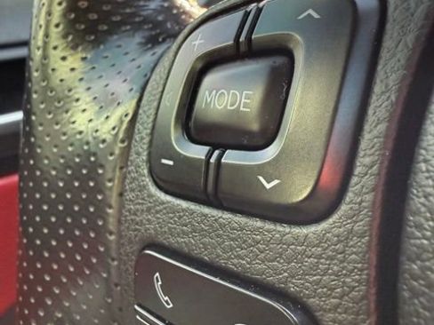 Used 2022 Lexus IS 350 F Sport image 31