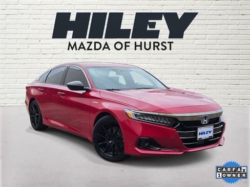 Used 2022 Honda Accord Sport image 2