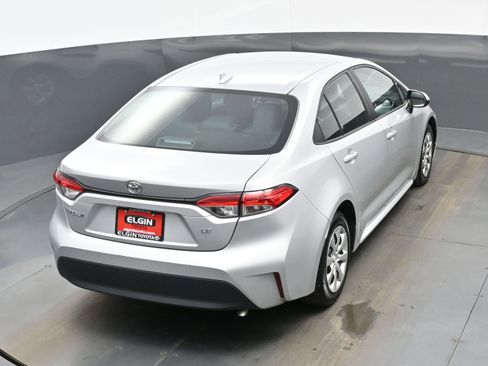 Used 2024 Toyota Corolla LE image 38