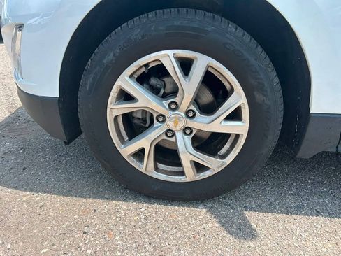 Used 2018 Chevrolet Equinox Premier w/ LPO, Cargo Package AWD/4WD image 9