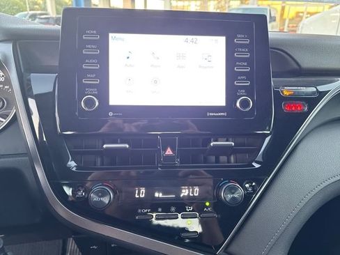 Used 2024 Toyota Camry LE image 18