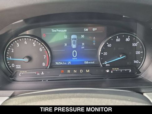Used 2020 Ford Explorer XLT w/ Equipment Group 202A AWD/4WD image 20