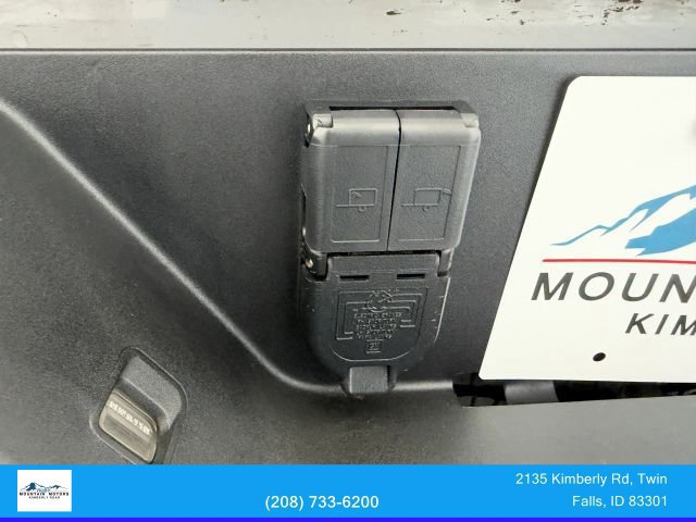 Used 2024 GMC Sierra 3500 Denali Ultimate AWD/4WD image 35