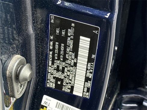 Used 2023 Toyota Highlander XLE image 47