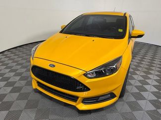 Used 2016 Ford Focus ST w/ Equipment Group 402A FWD video 2