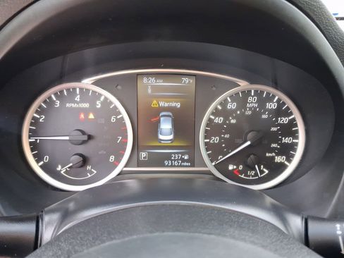 Used 2018 Nissan Sentra SV FWD image 18