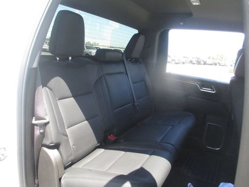 Certified 2026 GMC Sierra 3500 SLE w/ SLE Value Package AWD/4WD image 24