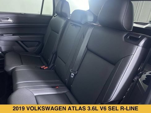 Used 2019 Volkswagen Atlas SEL R-Line AWD/4WD image 14