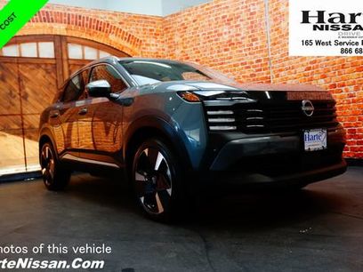 Certified 2025 Nissan Kicks SR