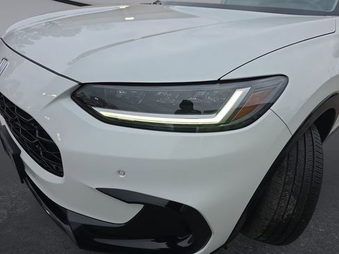 Used 2023 Honda HR-V EX-L image 42