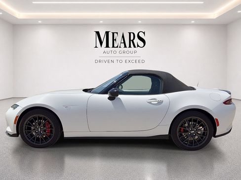 Used 2016 MAZDA MX-5 Miata Club w/ Brembo/BBS Package RWD image 2