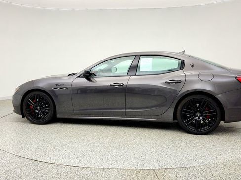 Used 2023 Maserati Ghibli Modena RWD image 8